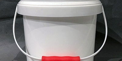 Plastic Buckets and Pails - Material Motion Inc.